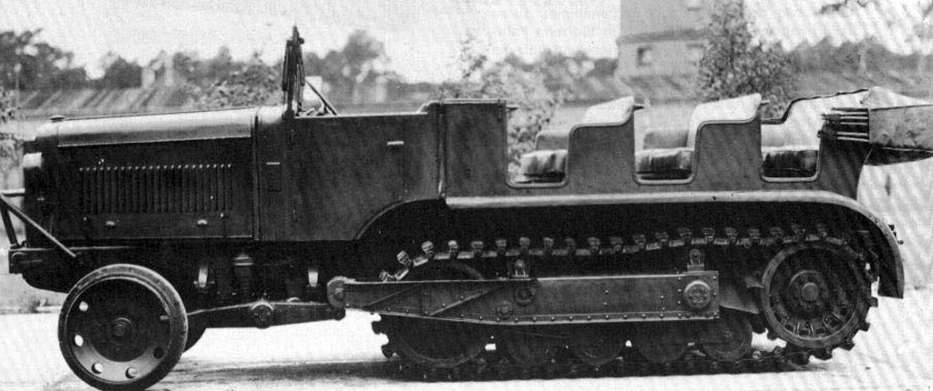 Daimler-Benz ZD 5, на нем Книпкамп опробовал траки с резиновыми башмаками и смазываемыми шарнирами. Заодно видно, зачем было нужно шахматное расположение опорных катков. Такие маленькие каточки не могли обеспечить высокую скорость движения.