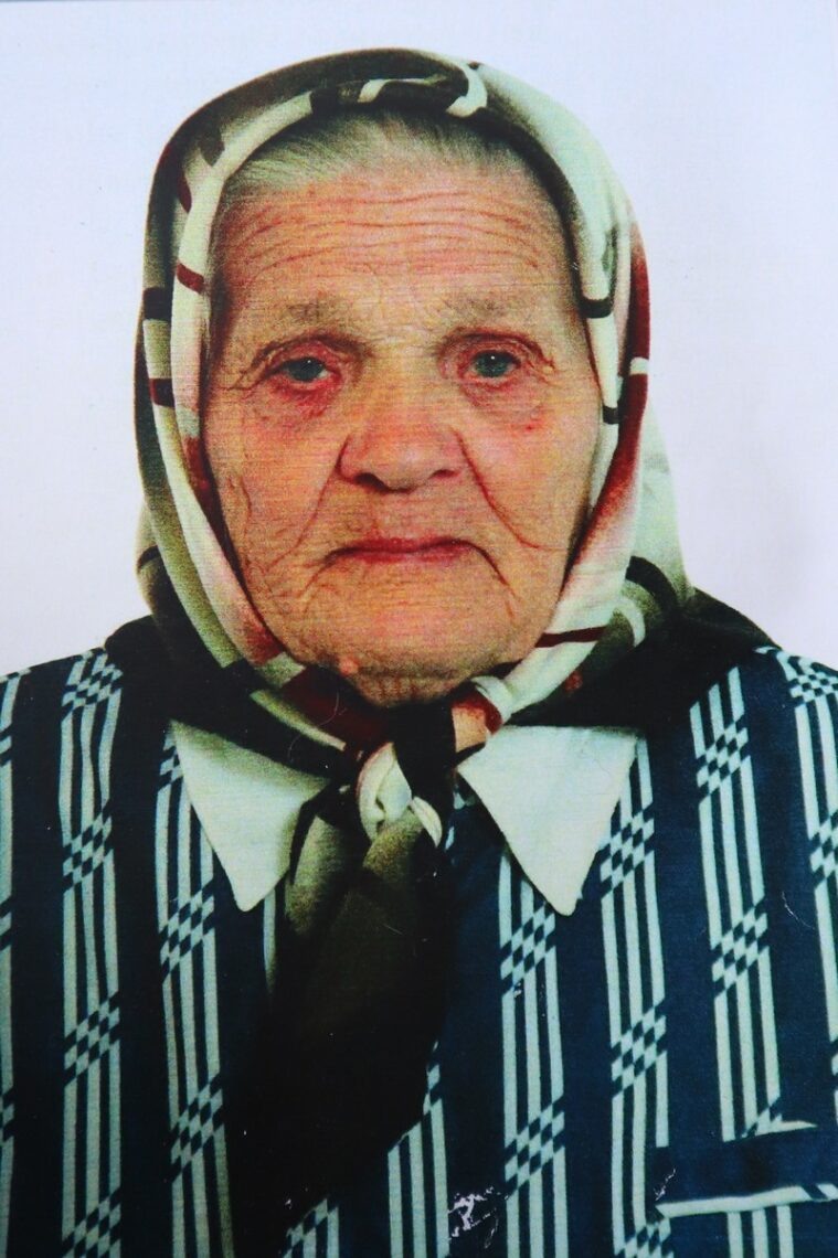 В.В. Панова написала книгу воспоминаний о своем военном детстве. Ее можно найти в сельской библиотеке.