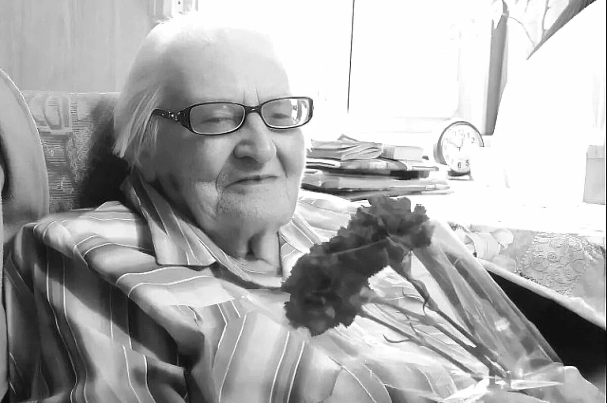    Под Волгоградом прощаются со 101-летней ветераном СМЕРШ Зоей Астанковой