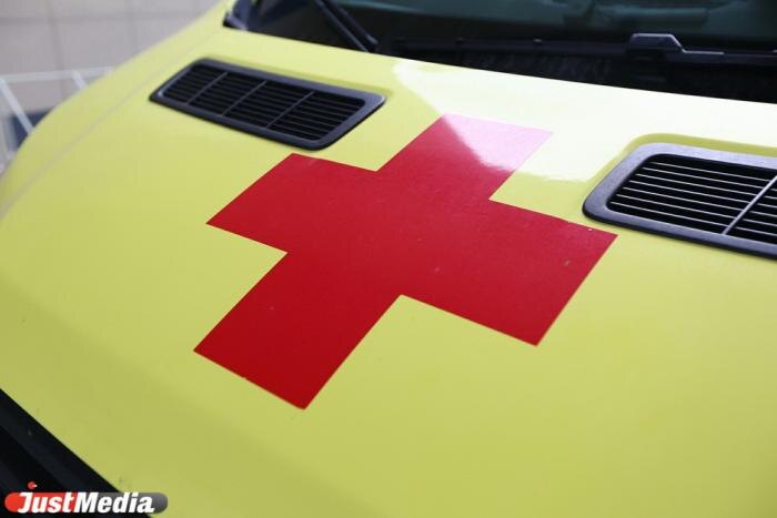 Скорая протаранила иномарку в Каменске-Уральском. ВИДЕО