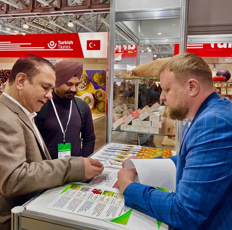    В павильоне безостановочно шли деловые переговоры с потенциальными партнерами Фото: министерство экономического развития Херсонской области