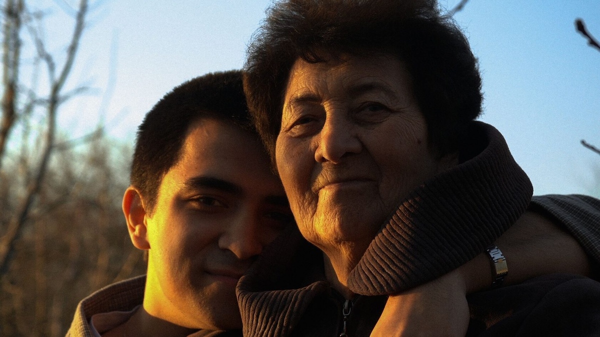 Кадр из фильма «Тёплая жизнь» (реж. Никита Журавлев)