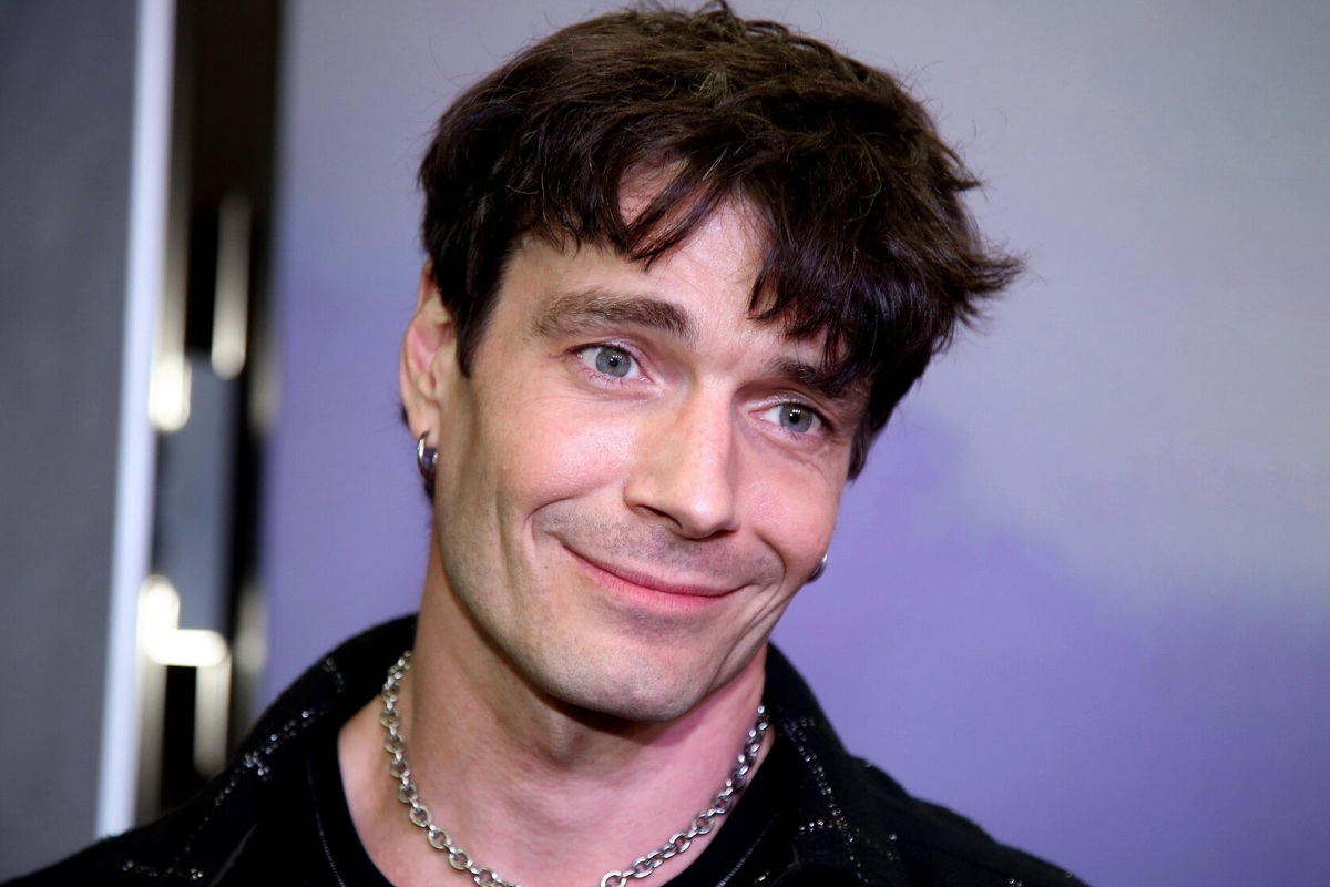     «Не хотите принять - идите мимо»: Максим Матвеев ответил на критику своей «особенности»