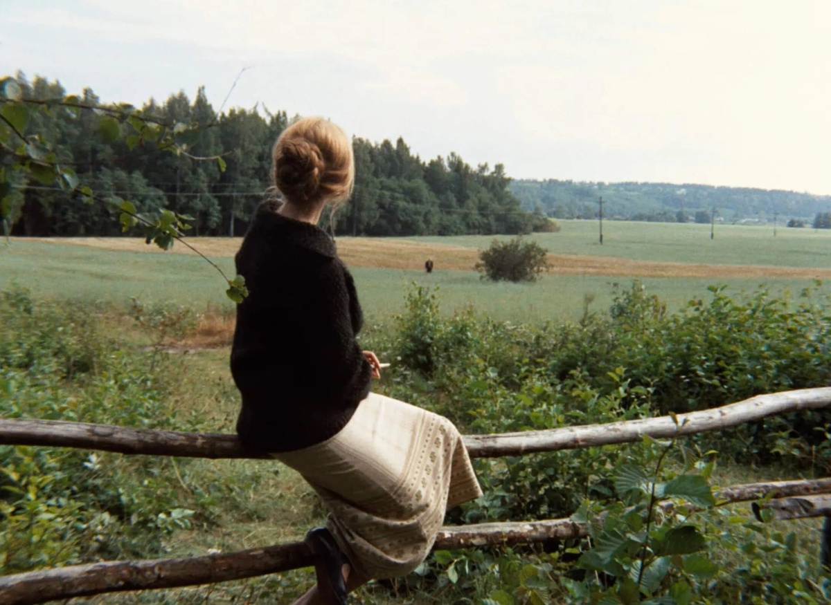 Кадр из фильма «Зеркало» (1974). КиноТеатр.ру.