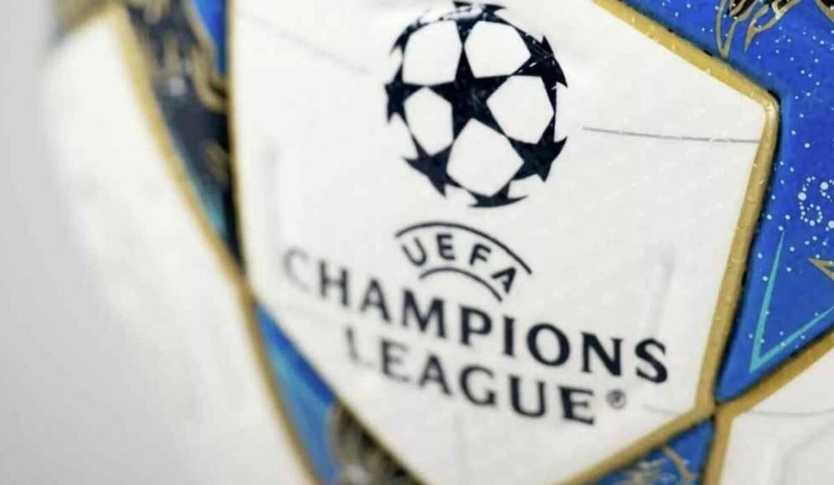     Мяч ЛЧ. Источник: ria.ru Автор фото: Пресс-служба ЛЧ