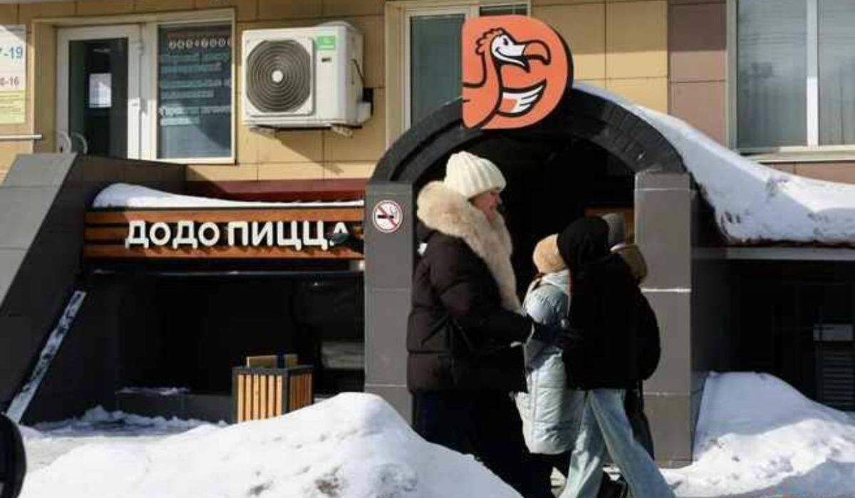     ДодоПицца в Челябинске. Источник: 74.ru Автор фото: Михаил Шилкин