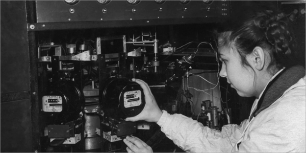 Рис. 1. Год 1957. Завод «Электросчётчик», https://www.mos.ru/news/item/86119073/