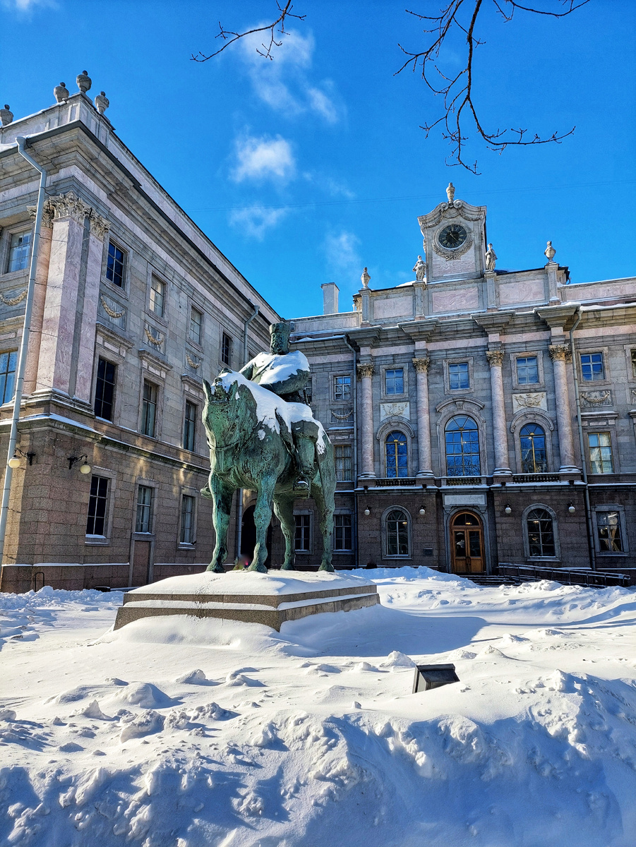 Мраморный дворец