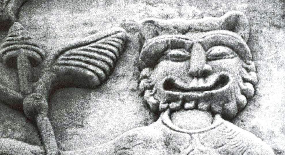 Улыбка льва