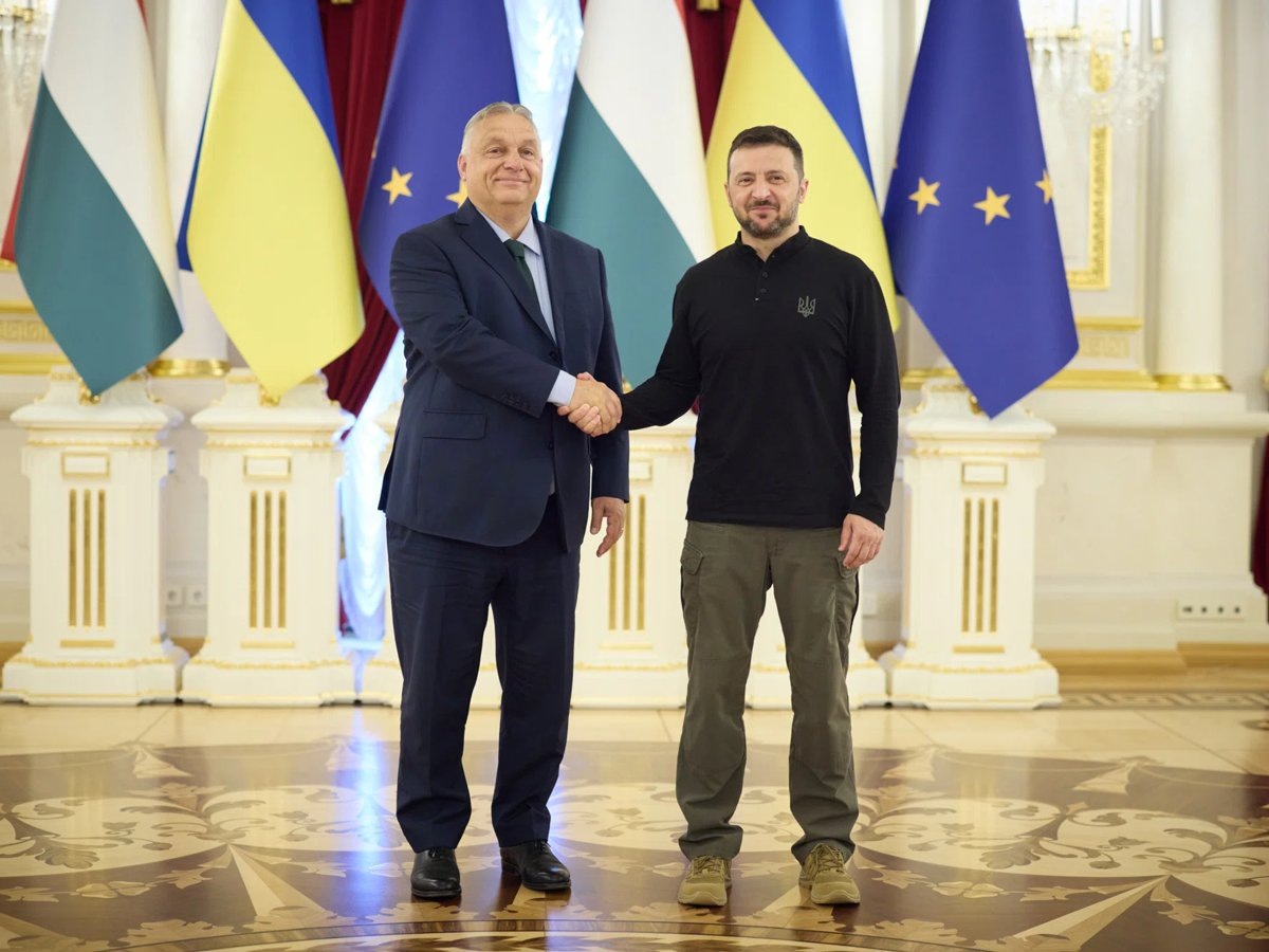     Орбан потребовал от Зеленского прекратить атаковать энергетическую безопасность Венгрии