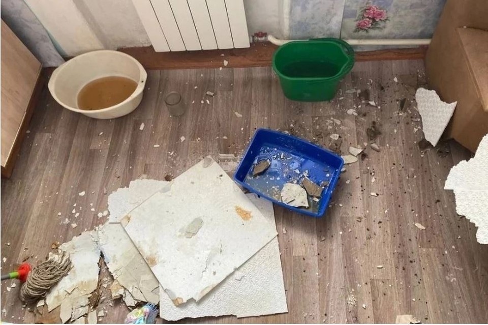    Из-за постоянных протечек в квартире рухнули конструкции. Данила ШУЛЯК