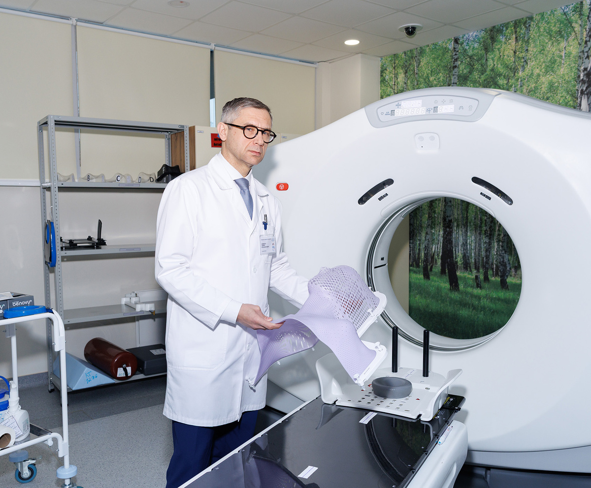    Андрей Мищенко в лаборатории Института ядерной медицины АО «Медицина»