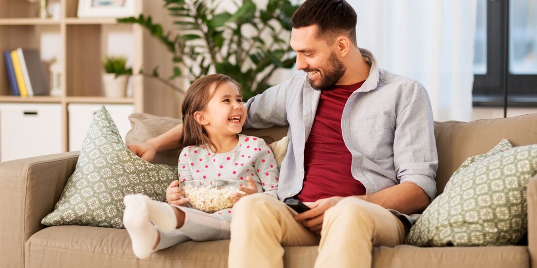 – Мы хотим, чтобы ты переехала в нашу квартиру, – сказал незнакомец с ребенком (финал)