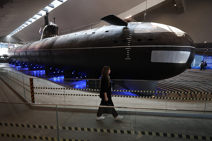    Атомная подлодка К-3 "Ленинский комсомол" в Музее военно-морской славы   
Петр Ковалев/ТАСС