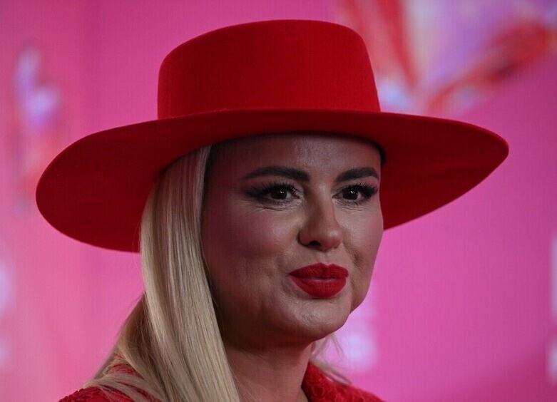     Анна Семенович