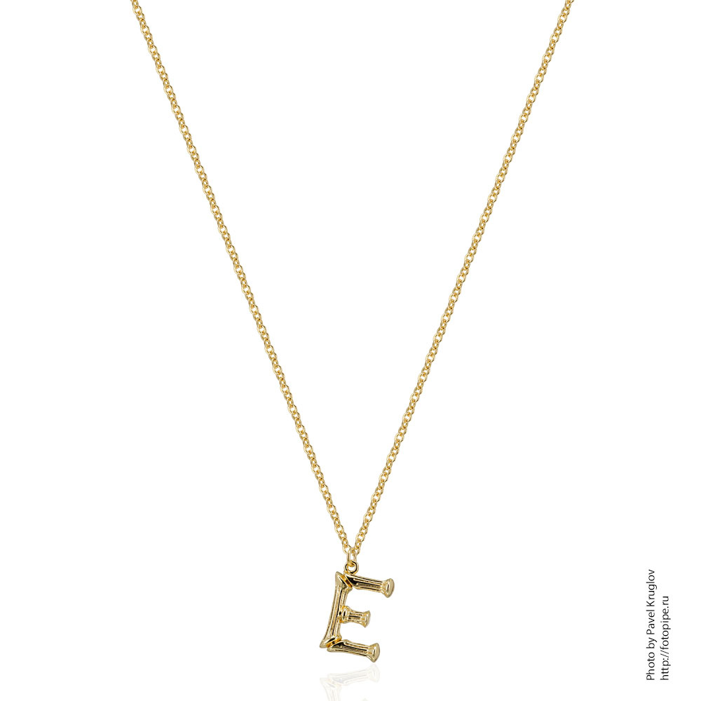 Цепочки с кулонами-буквами