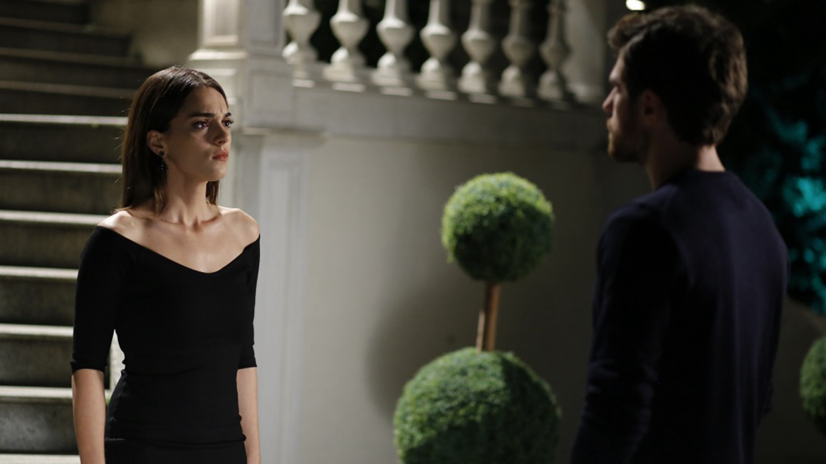 Стоп кадр из сериала «Жестокий Стамбул»