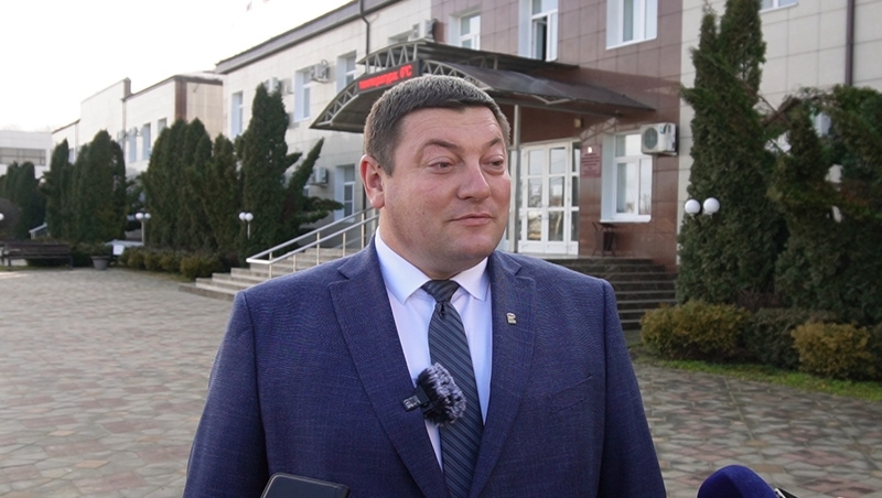    Исполняющий полномочия главы Новоалександровского округа Андрей Акиньшин Фото: Артём Хорошилов / / ИА «Победа26»