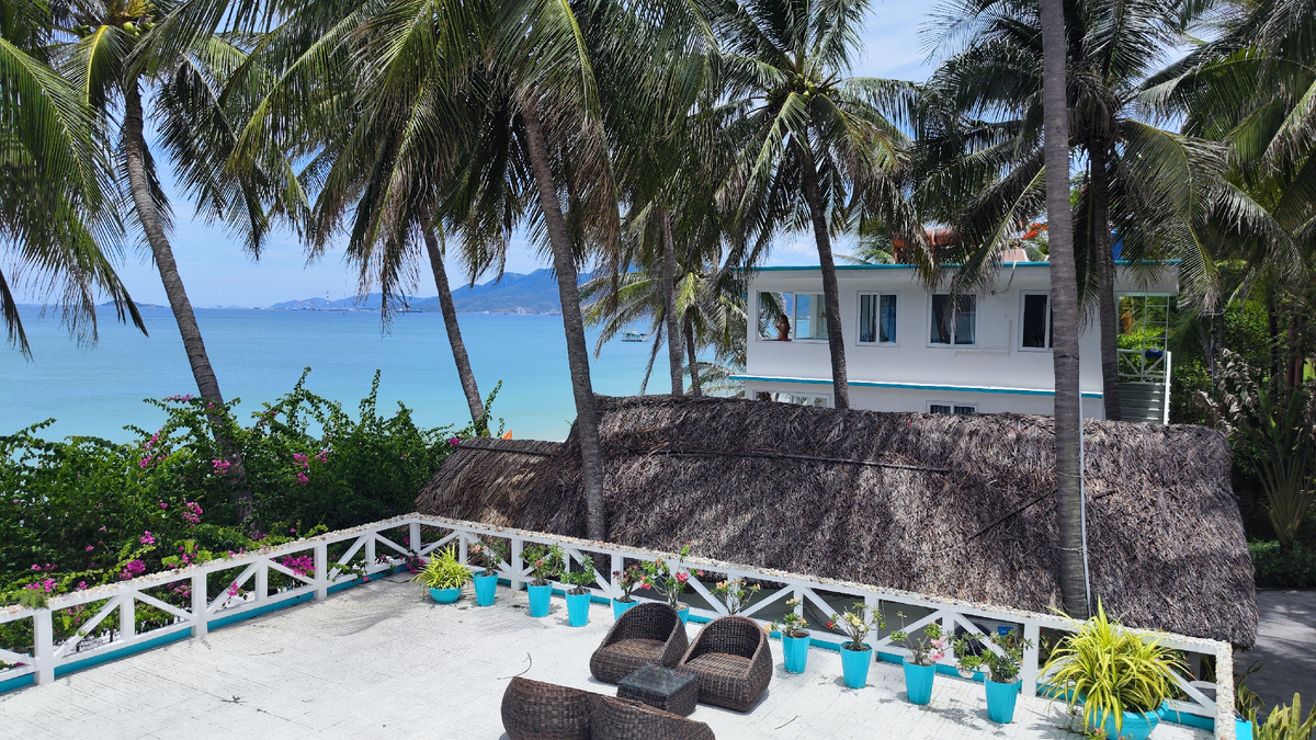 Если вы оказались на уединенной вилле в нескольких км от цивилизации, то аптечка первой помощи необходима. 