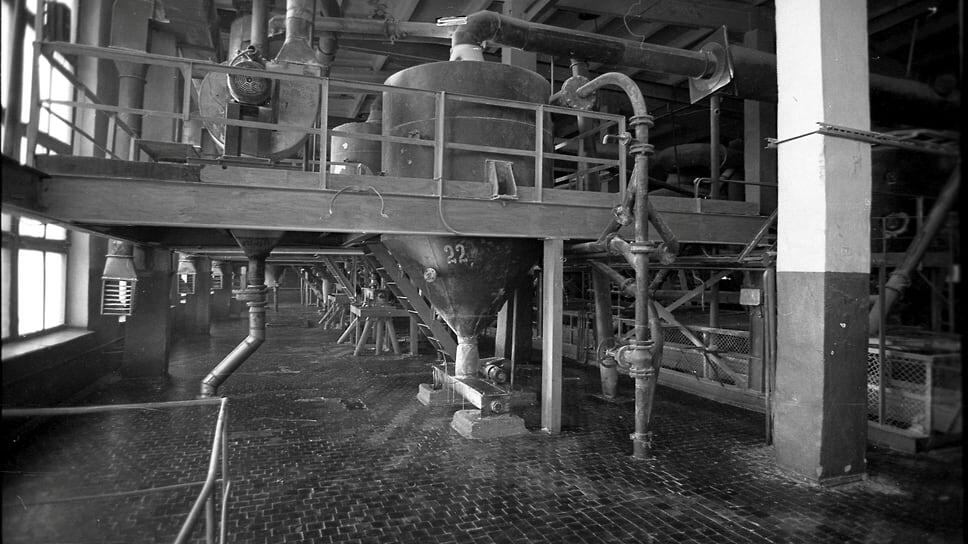 11.11.96. Цех № 11 отд.сушки ПВХ.📷Фото: Архив АО "Башкирская содовая компания"