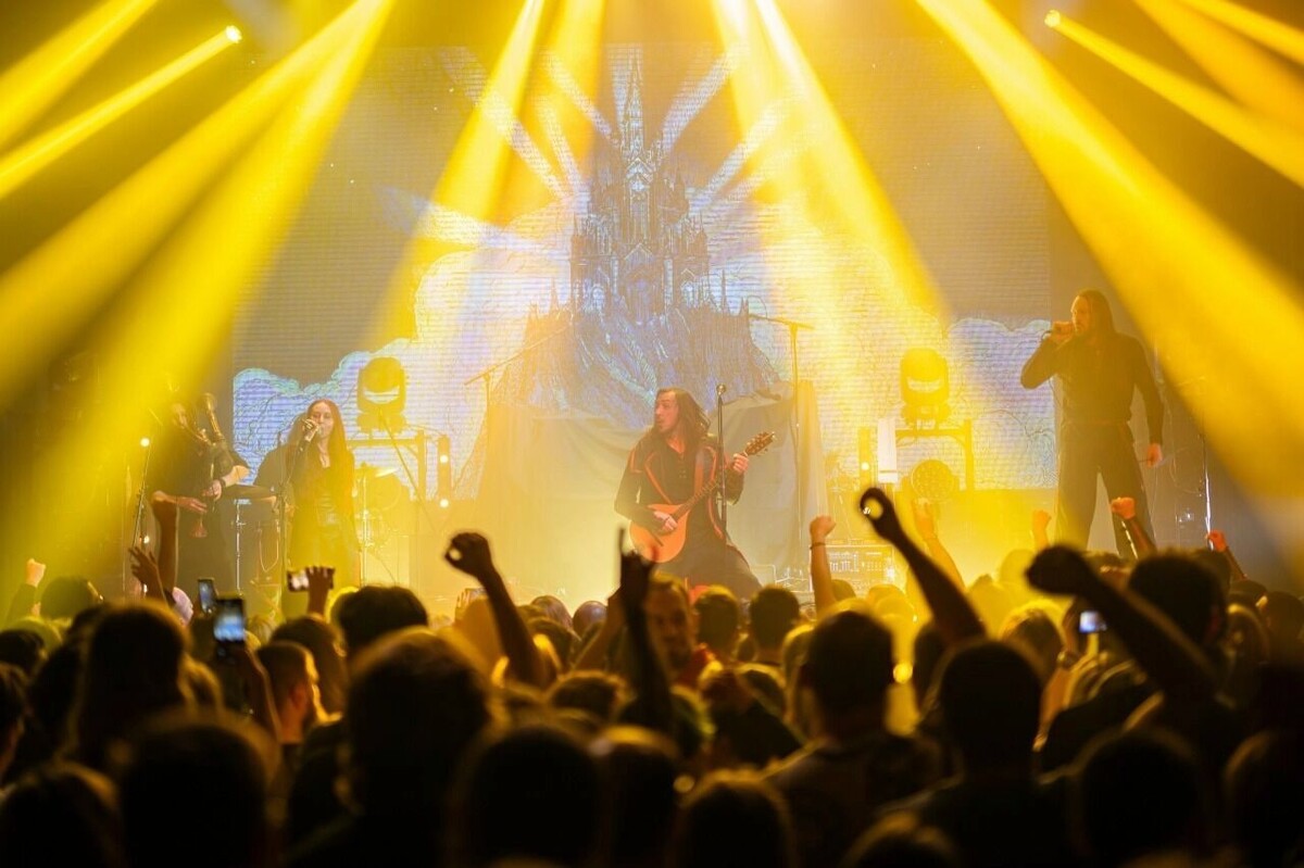    Группа Gilead на концерте   Официальная страница группы Gilead