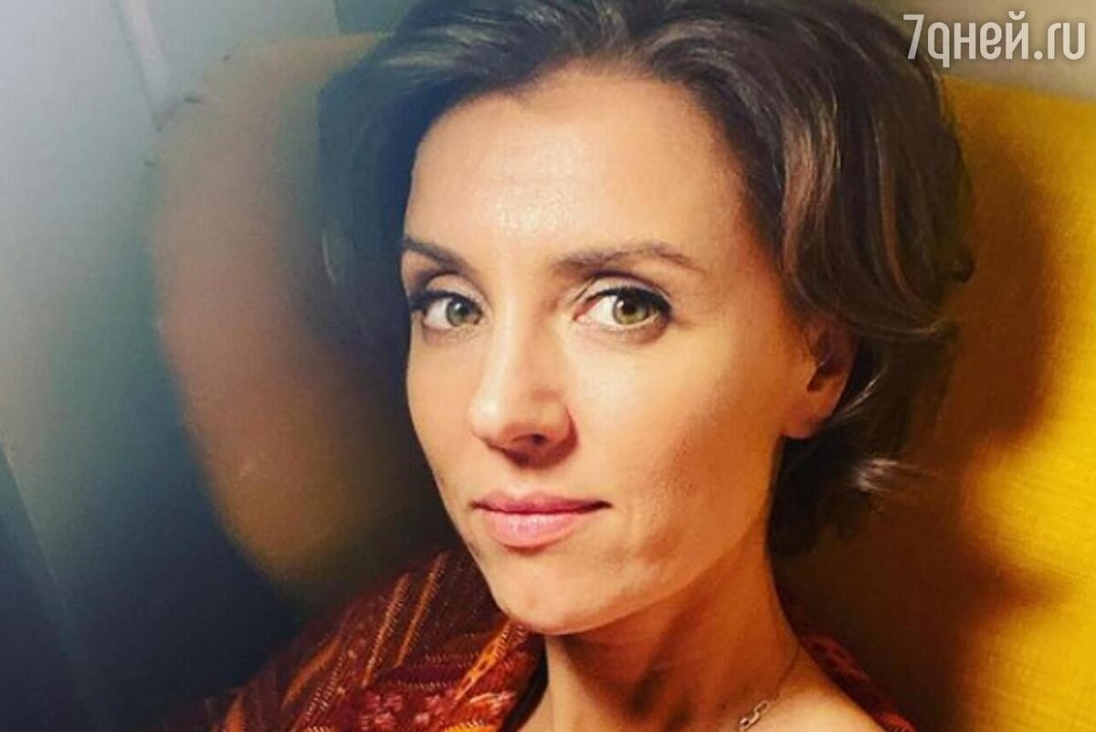    Ксения Алферова Социальные сети