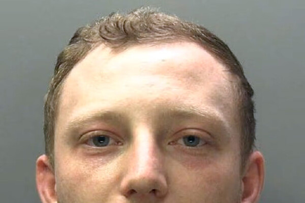 South Wales Police   📷