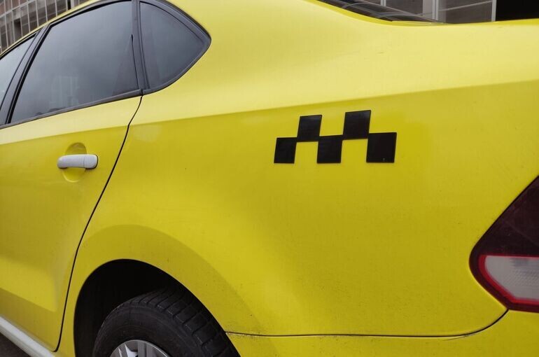   Максим Крюков