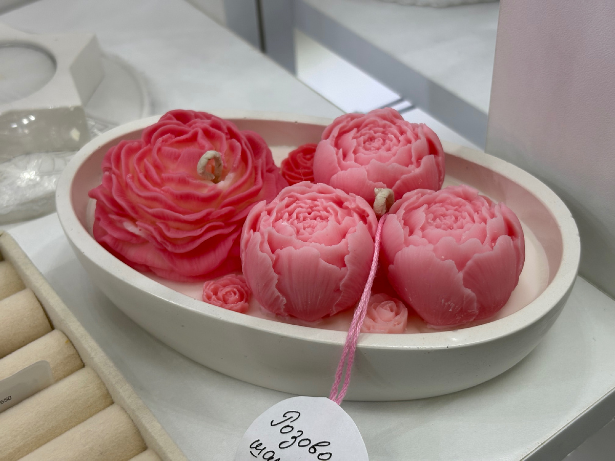 Свеча с ароматом "Розовое шампанское"