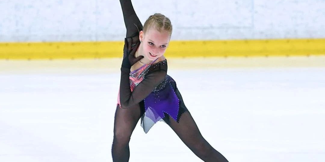 Дарья Лебедева исполнила три четверных прыжка и выиграла турнир «Памяти И. С. Русакова». Милана Лебедева — вторая, Юлия Радионова — третья