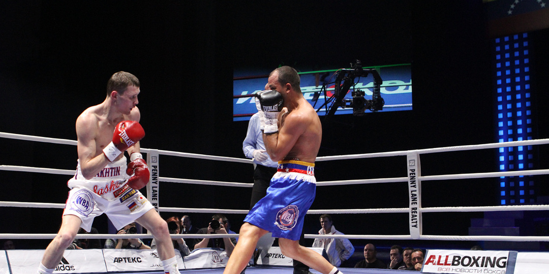 UFC Fight Night 269: Эмметт против Вальехоса