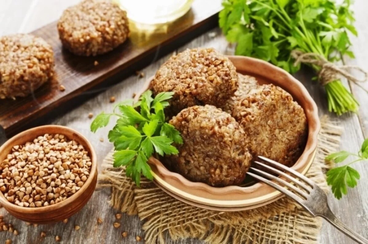    Из постных продуктов получаются отличные котлеты!