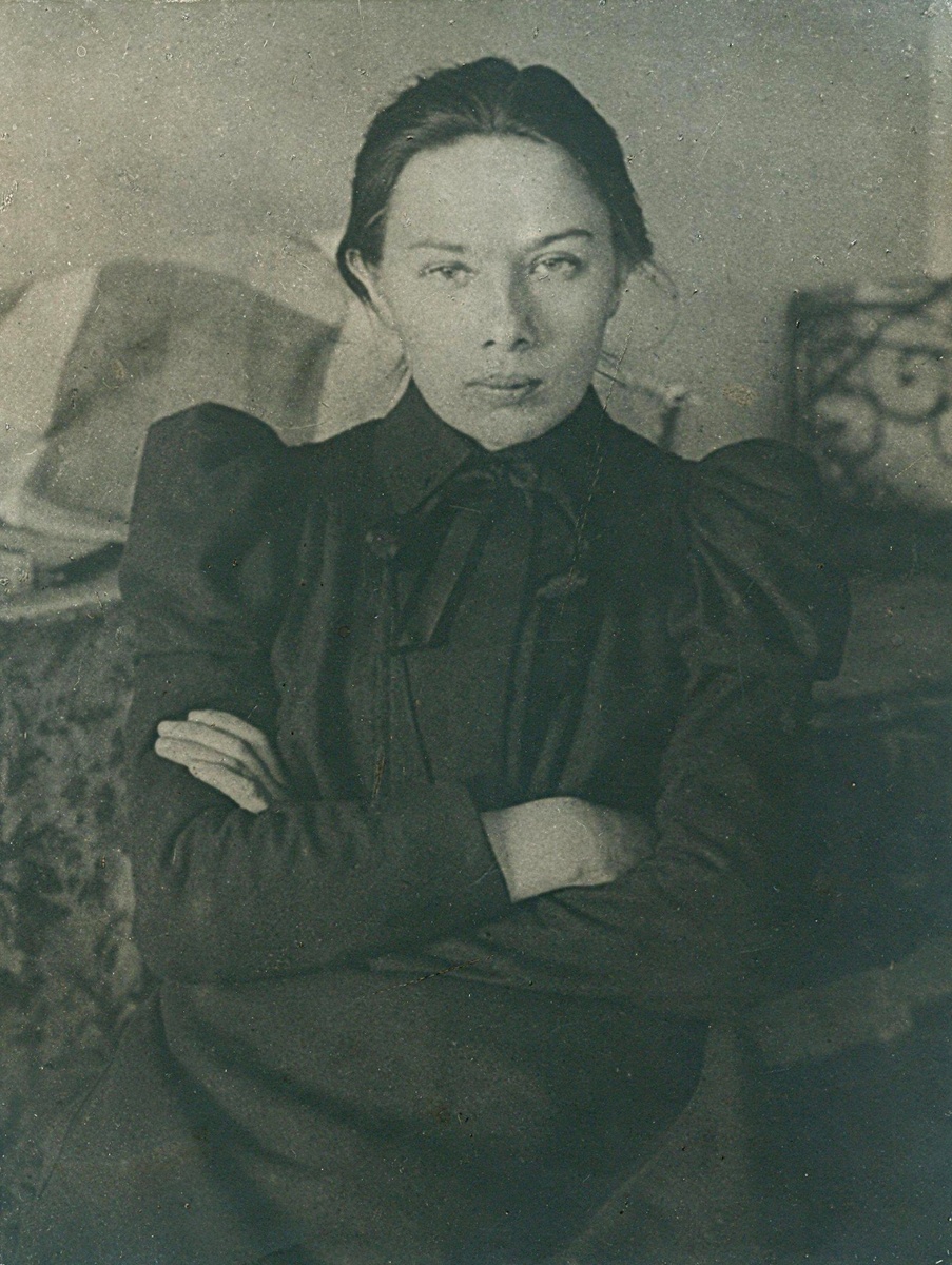 Фотография. Н. К. Крупская. Российская империя, 1897 г.