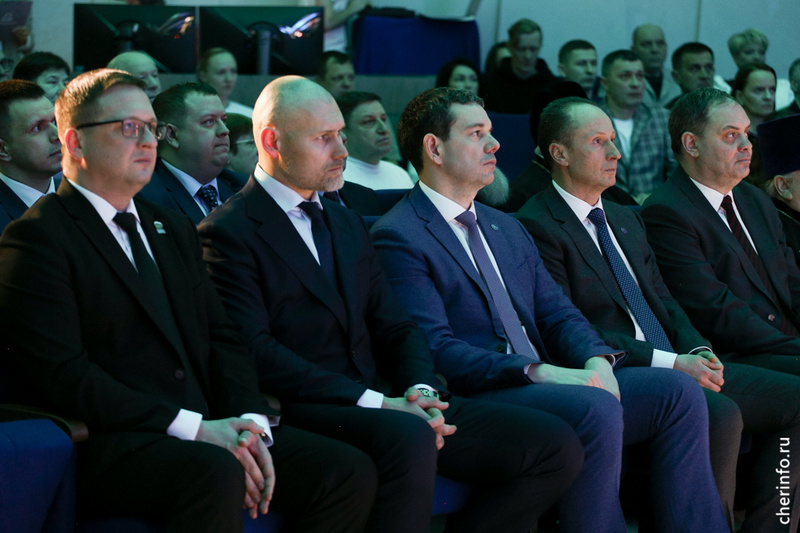    24 февраля 1976 года на Череповецком химзаводе получили первую фосфорную кислоту, что стало днем рождения нового цеха