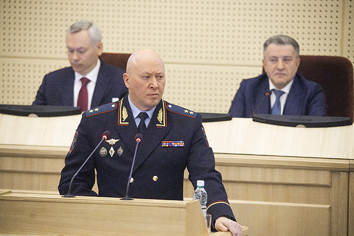    Начальник ГУ МВД РФ по Новосибирской области Андрей Кульков представил подробный отчет о работе ведомства в 2025 году. Фото: Михаил Периков