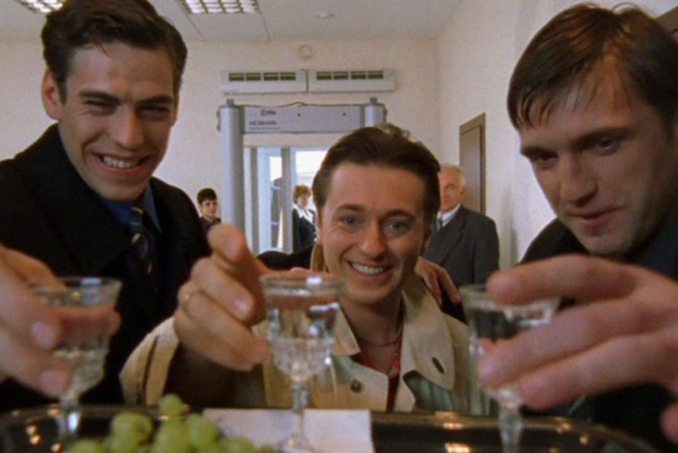 кадр из сериала БРИГАДА