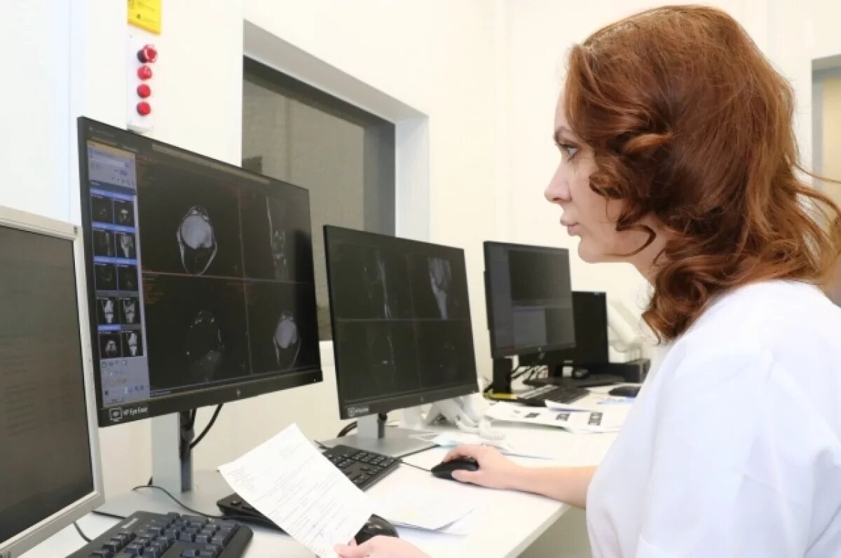    В 2025 году ямальские врачи провели 60 тысяч телемедицинских консультаций