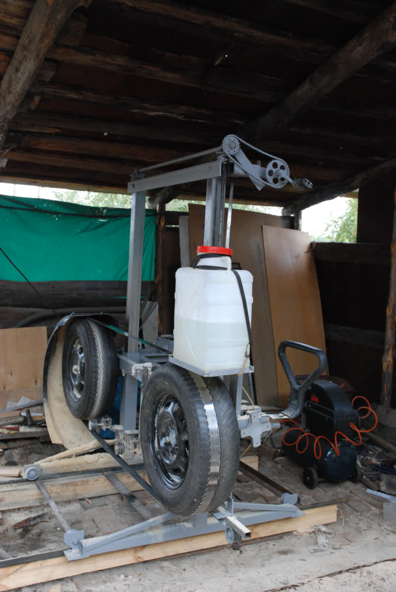 Вот такая. Пока красивая!