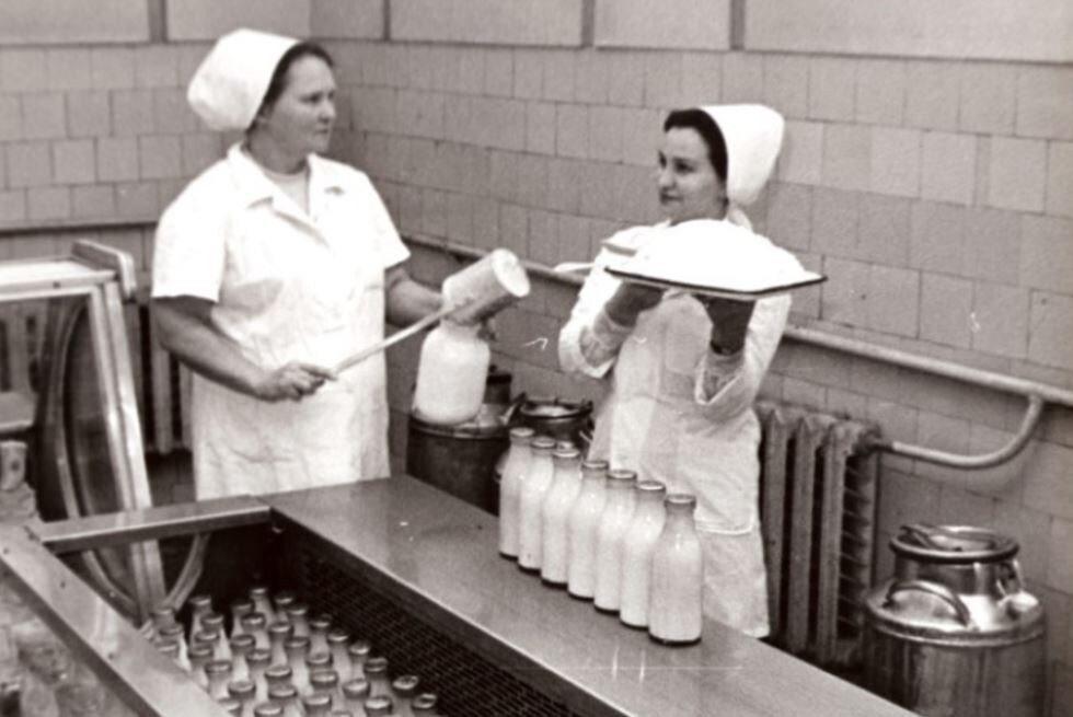 Молочный отдел в СССР (иллюстрация из открытых источников)