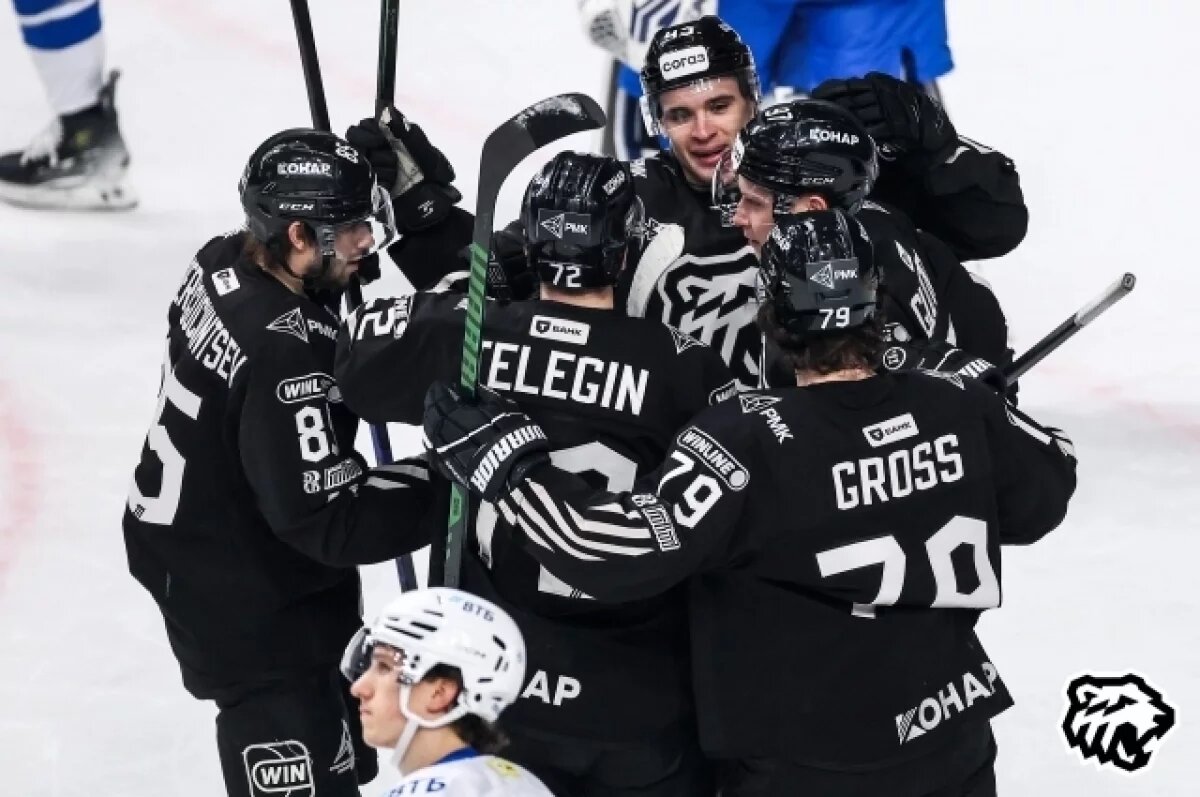    Для выхода в плей-офф челябинцам необходимы победы и везение