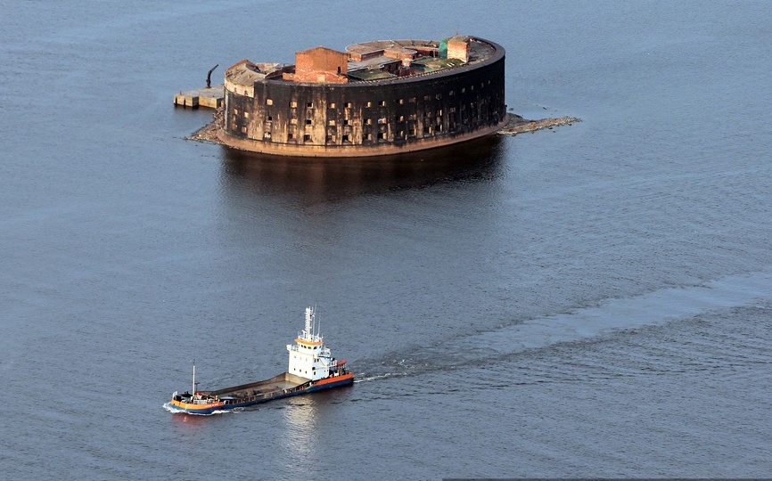 Крепости и морские форты России