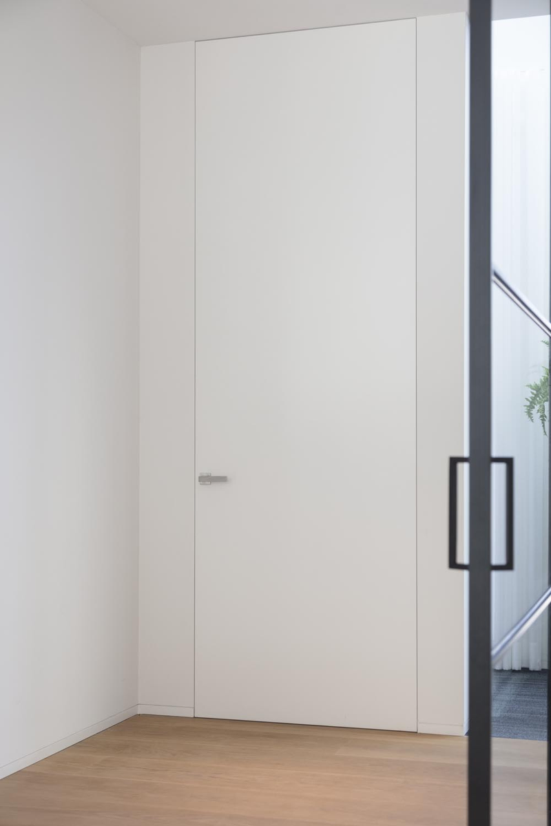 Двери скрытого монтажа