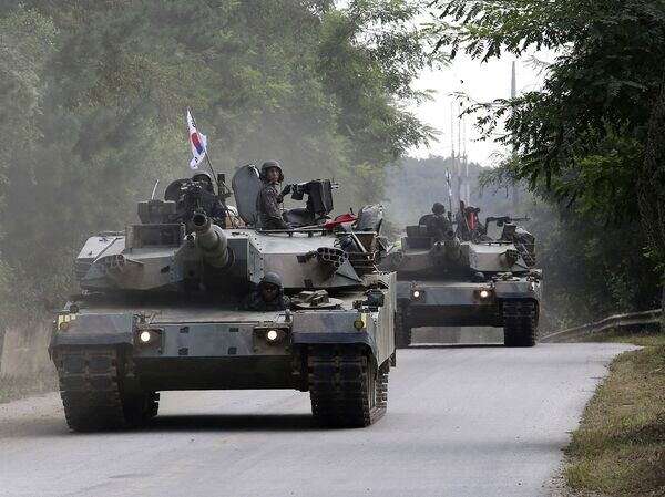    © AP Photo / Ahn Young-joon