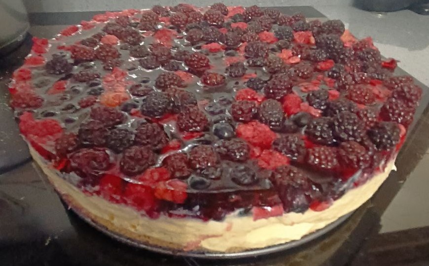 Ягодный пирог с заварным кремом