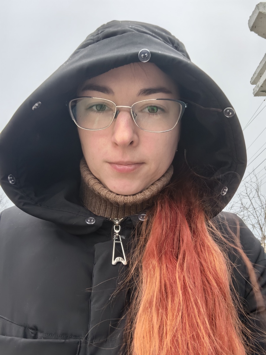 Решила встретить мужа с работы) 