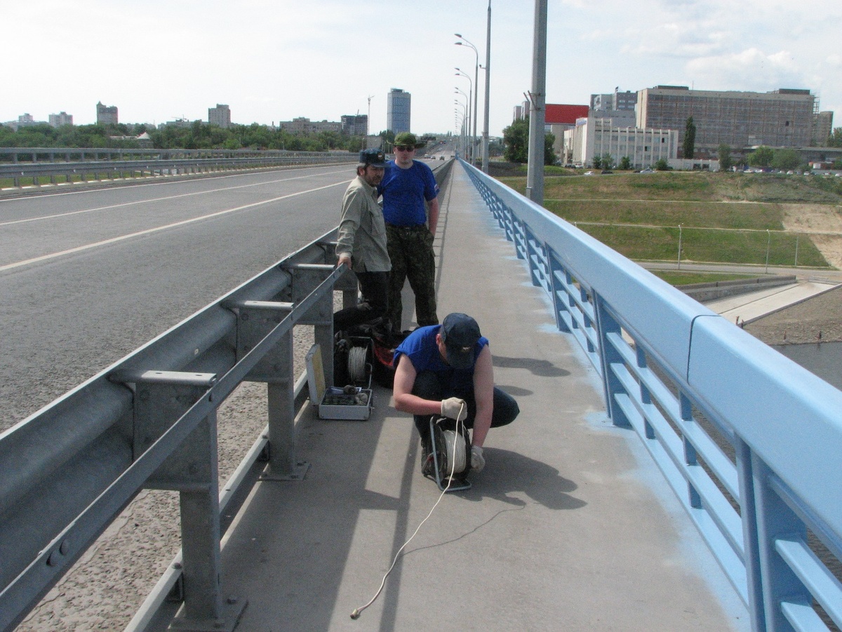 Выявление причин «танца» моста в г. Волгограде в 2010 г. с применением технологии «Струна»