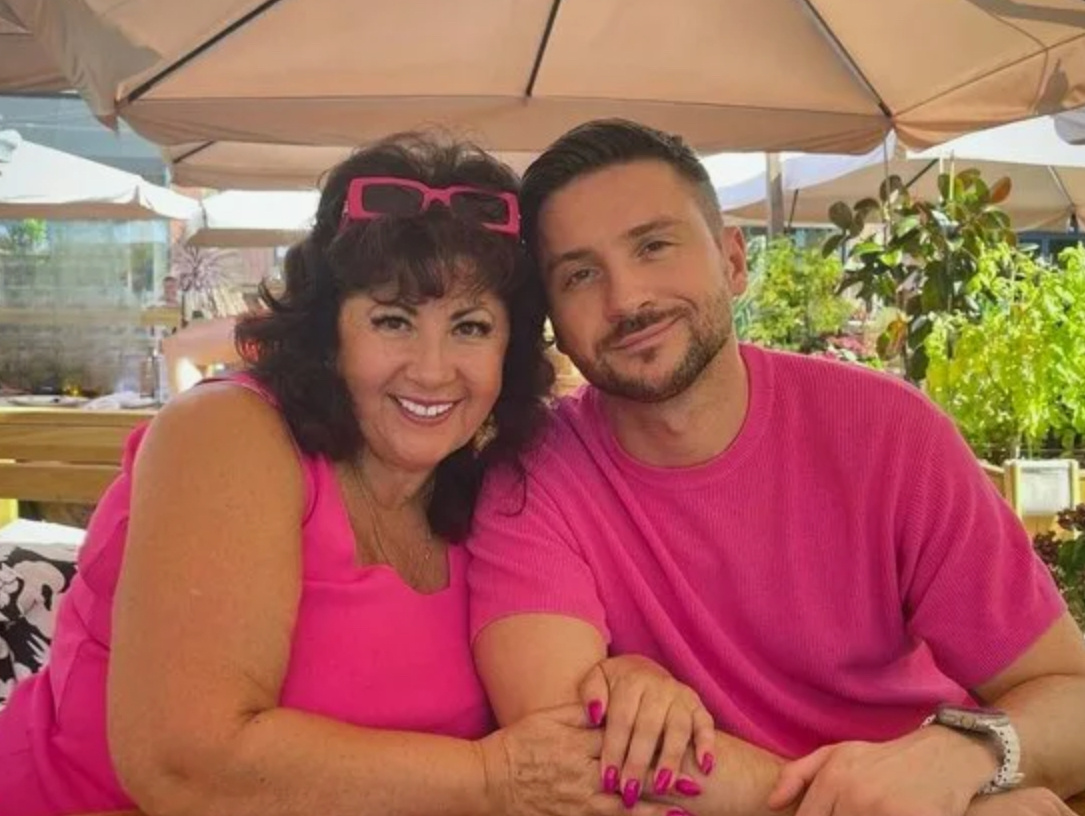 Сергей Лазарев с мамой