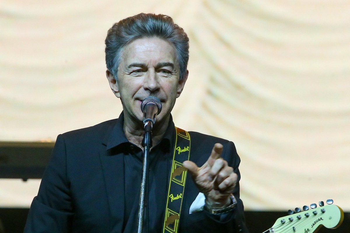    Валерий Сюткин отказался сдавать блатные номера «АМР»