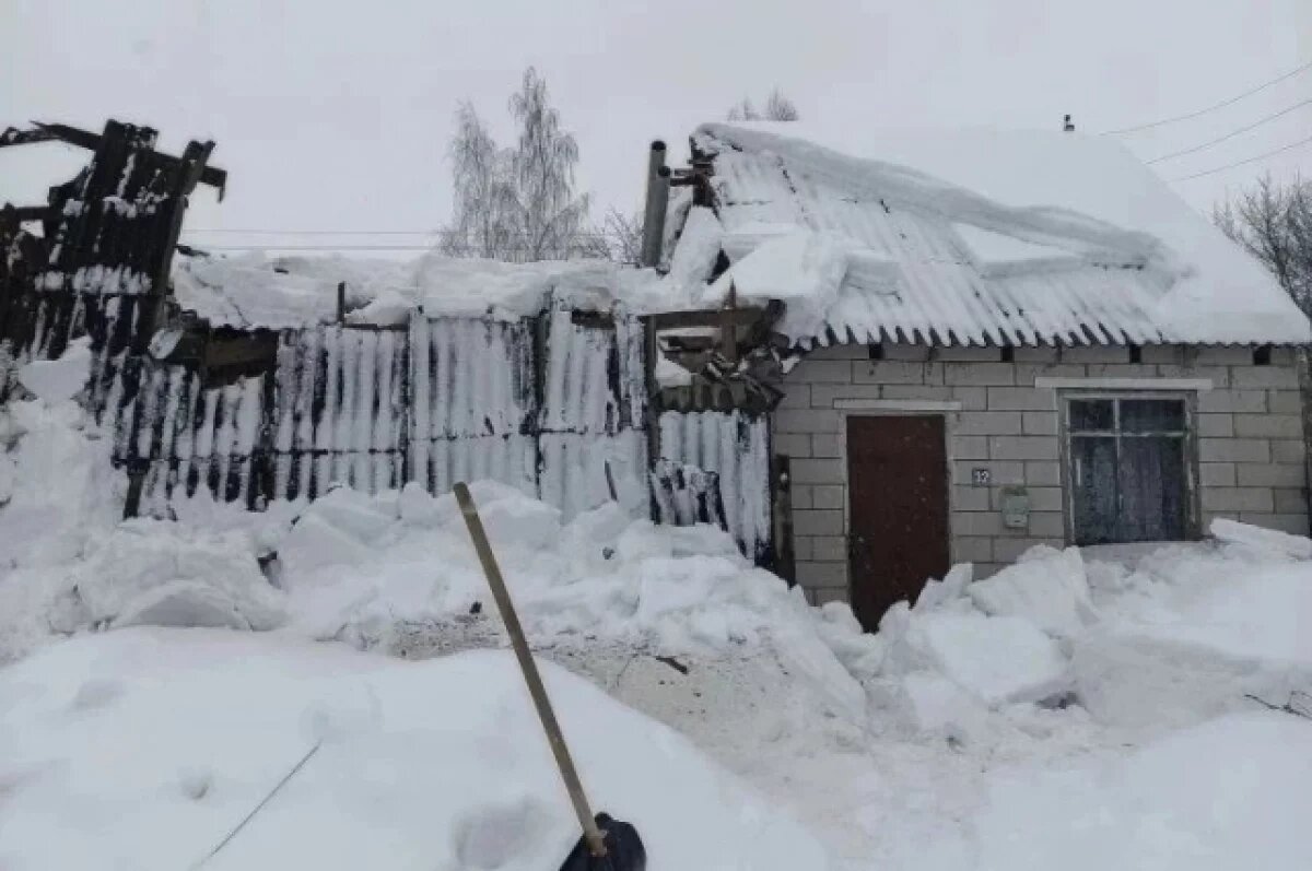    В Липецкой области обрушилась девятая по счёту крыша