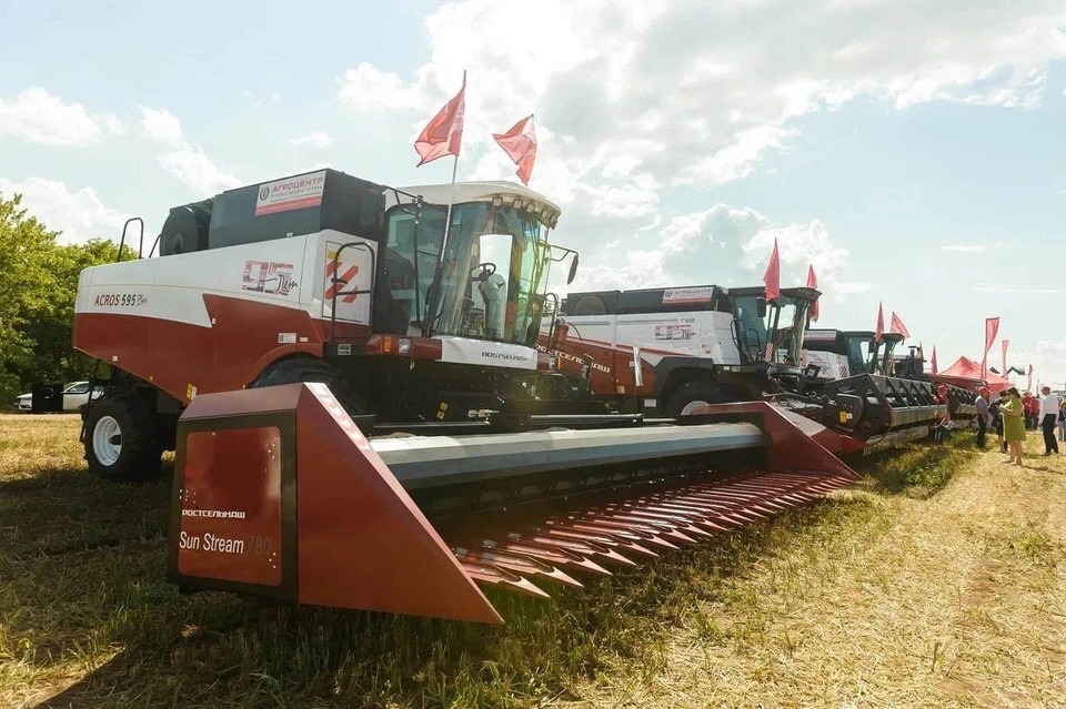    Техническое перевооружение ведется в рамках региональной госпрограммы «Развитие сельского хозяйства и регулирование рынков сельскохозяйственной продукции, сырья и продовольствия» Правительство Оренбургской области